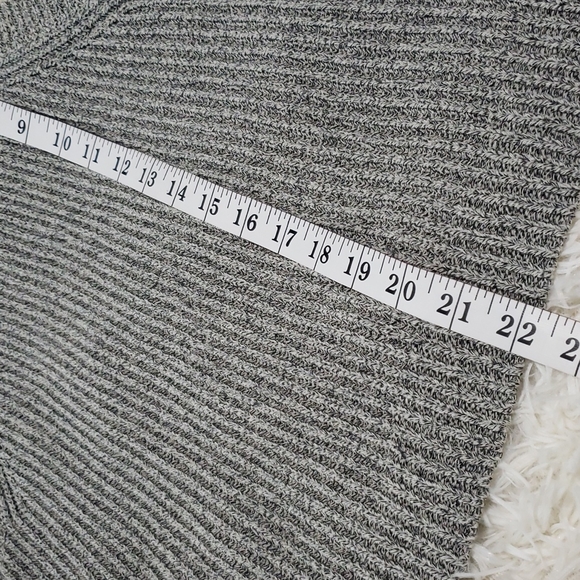 Madewell Sleeveless Top - Picture 3 of 6